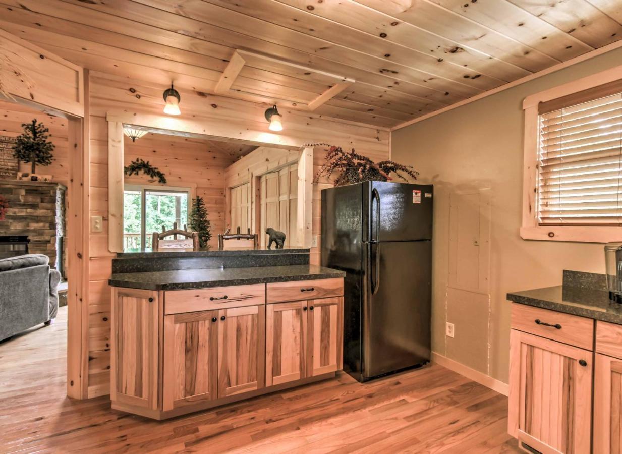 Private Sevierville Cabin With Mountain Views And Loft Kültér fotó