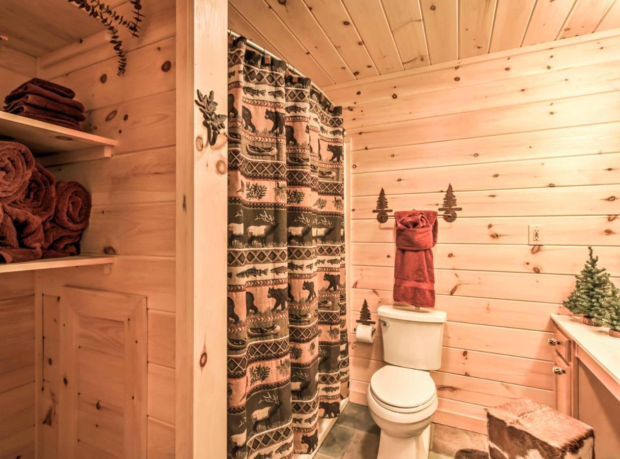 Private Sevierville Cabin With Mountain Views And Loft Kültér fotó